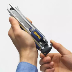 Нож с отлам сегм Pro Touch 9мм AUTO LOAD SNAP-OFF KNIFE