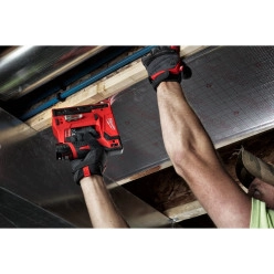 Степлер скобозабивной аккумуляторный MILWAUKEE M12 BST-0 (каркас)