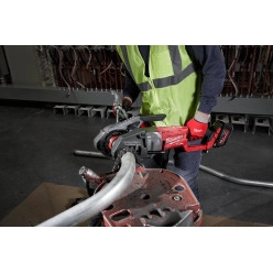 Инструмент резьбонарезной аккумуляторный MILWAUKEE, M18 FPT2-121C, 2'', (+ЗУ+1акк.Х12Ач+кейс), (заме