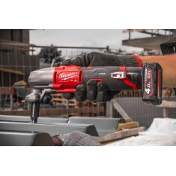 Ножницы по металлу аккумуляторные бесщёточный MILWAUKEE M12 FNB16-0 (каркас) 