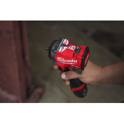 Гайковерт высокомоментный MILWAUKEE 1/2" (746 Нм) M12 FCIWF12G3-0 (каркас)