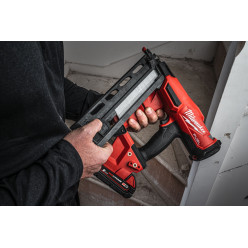 Пистолет гвоздезабивной аккумуляторный бесщёточный MILWAUKEE M18 FN16GA-0, (32-64мм) (каркас)