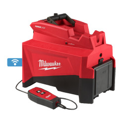 Насос вспомогательный аккумуляторный гидравлический MILWAUKEE M18 HUP700-121 (ЗУ+1Х12Ач) FORGE™