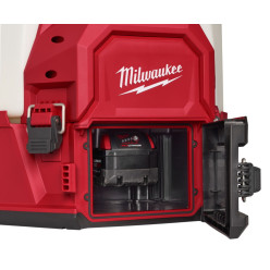 Опрыскиватель ранцевый аккумуляторный (базовая станция) MILWAUKEE M18 BBPFP2-301 (ЗУ+1акк.Х3Ач)