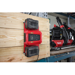 Зарядное устройство MILWAUKEE M18 MDBSC DUAL SUPER CHARGER (на 2 аккумулятора)