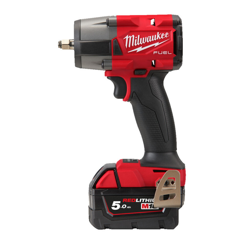 Гайковерт аккумуляторный бесщеточный MILWAUKEE 3/8" (813Нм) М18 FMTIW2F38-502X, с кольцом