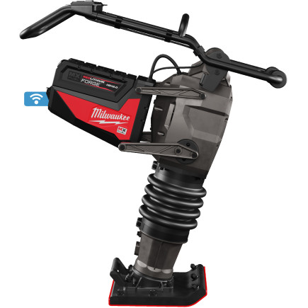 Машина вибрационная трамбовочная MILWAUKEE MXF RAM60-122 (ЗУ, 2х12Ач FORGE)