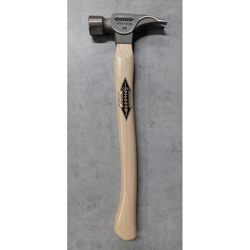 Молоток титановый с рукояткой гиккори MILWAUKEE STILETTO, Ti16SC-H16